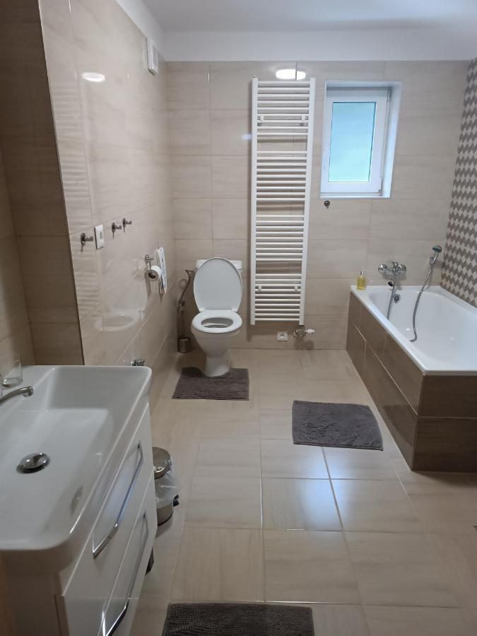 Apartmany Vila Juraj 트렌시안스케테플리스 외부 사진
